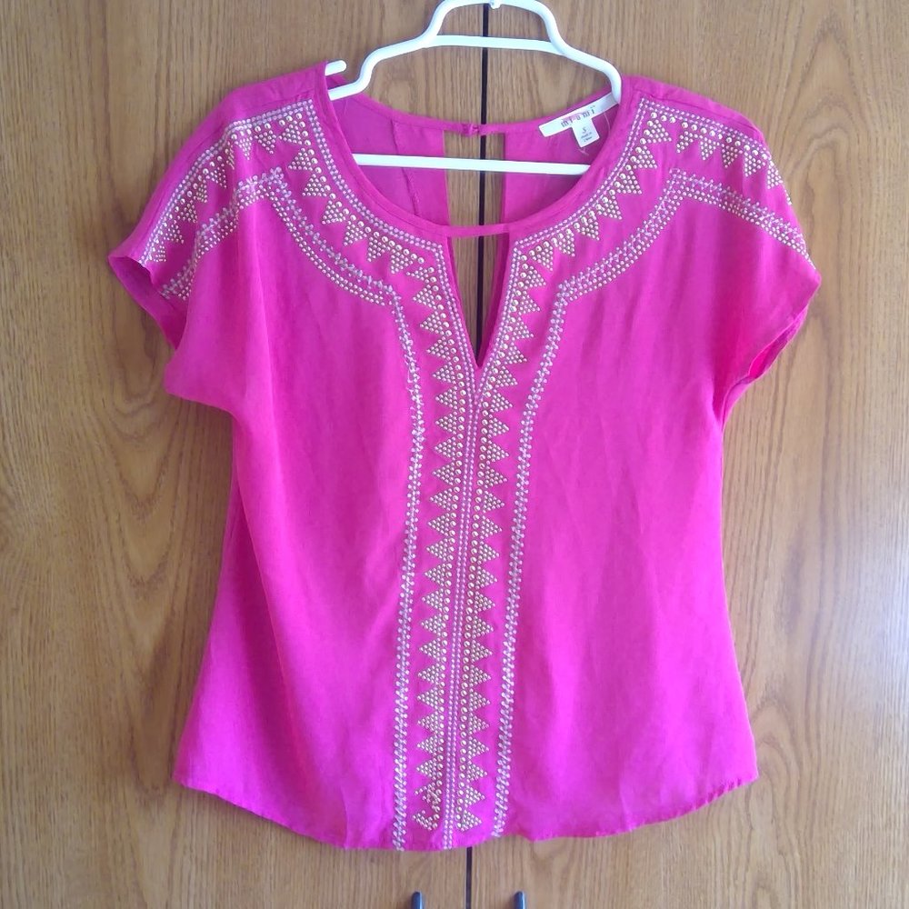CLOSEST CLOSING Francesca's "Miami" beaded shirt